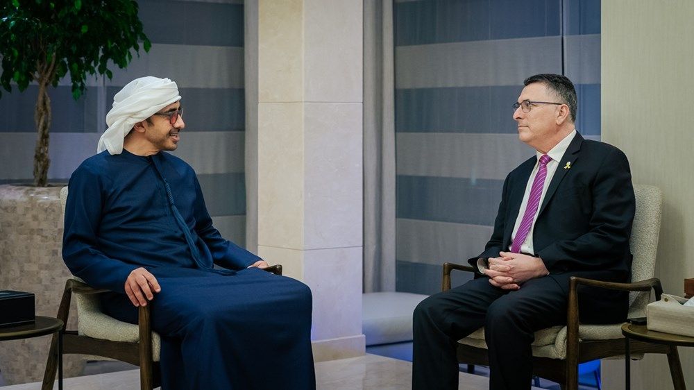 عبدالله بن زايد يستقبل وزير الخارجية الإسرائيلي