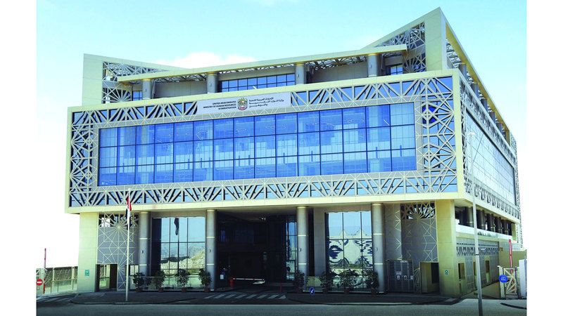 الامارات | 3 أنواع من الغرامات لمنشآت تتحايل على مستهدفات التوطين