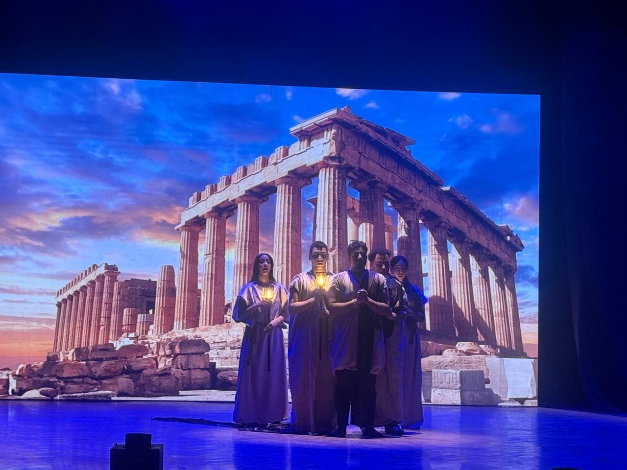 روجينا وأشرف زكى وإيهاب فهمى أبرز حضور مهرجان الفضاءات المسرحية المتعددة