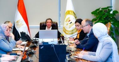 وزيرة البيئة تناقش التأثيرات المحتملة على هجرة الطيور لوضع حلول استراتيجية