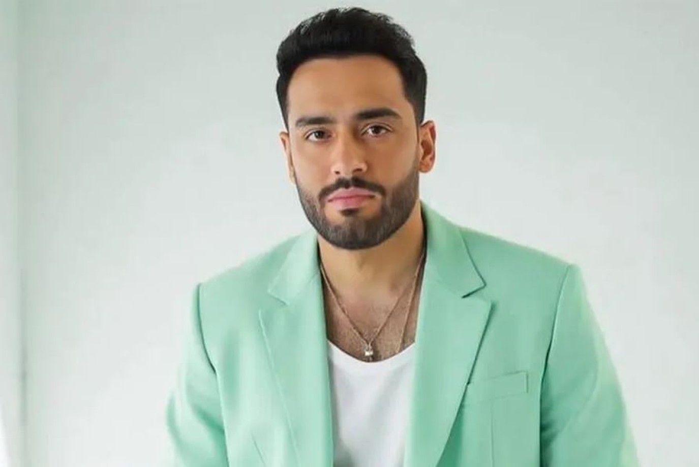 رامي جمال يؤجل طرح ألبومه للمرة الثانية.. وهكذا يعوض جمهوره