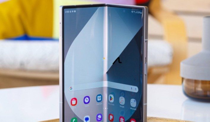 تكنولوجيا: Galaxy Z Fold7 و Flip7 سيأتيان بواجهة One UI 8 مباشرة من العلبة