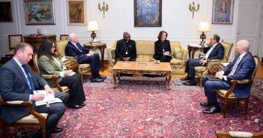 وزير الخارجية يستقبل وفدا من منظمة كنائس من أجل السلام بالشرق الأوسط الأمريكية