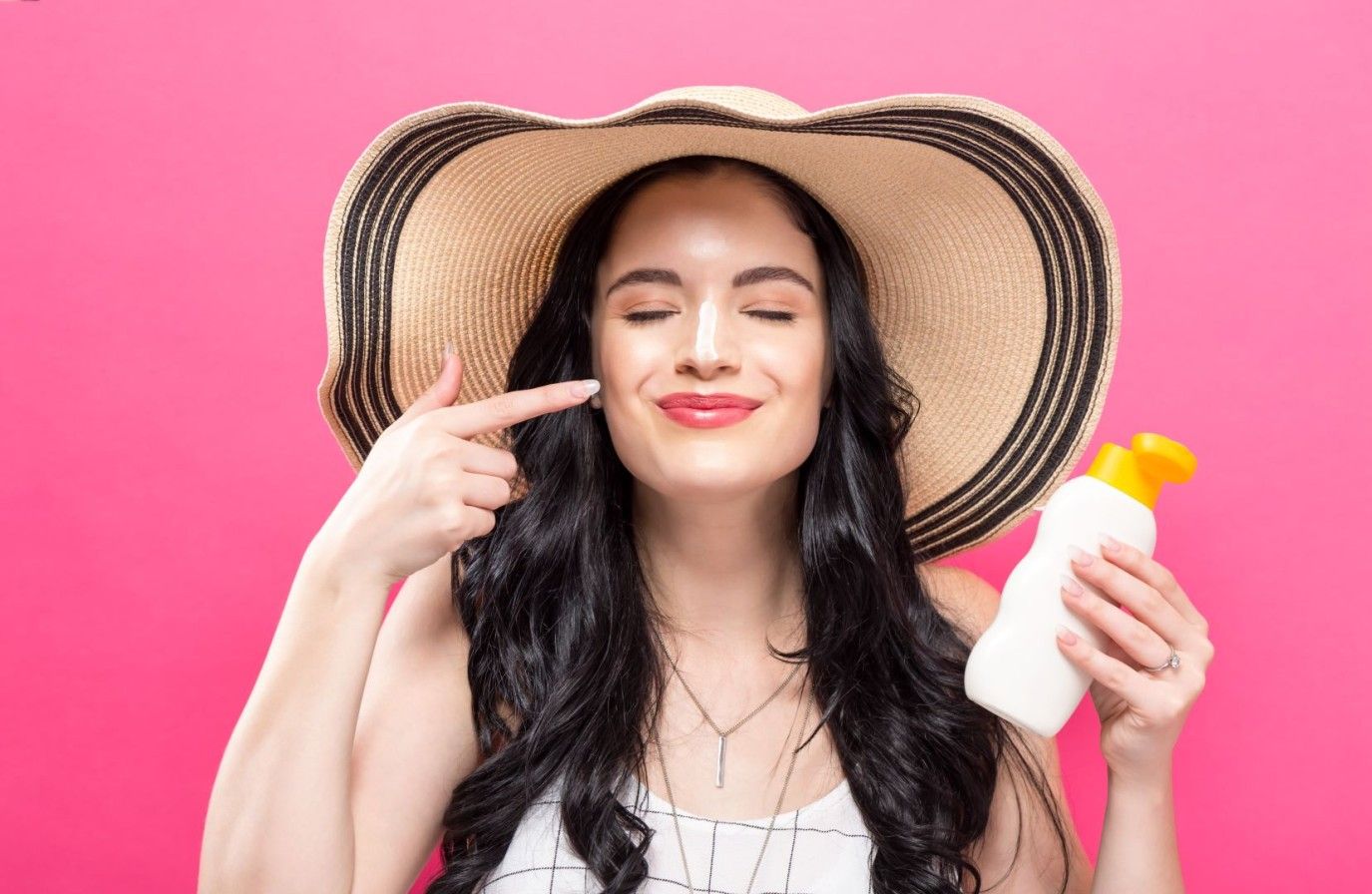 كريمات واقي الشمس: دليلك لاختيار الحماية المثالية لبشرتك هذا الصيف