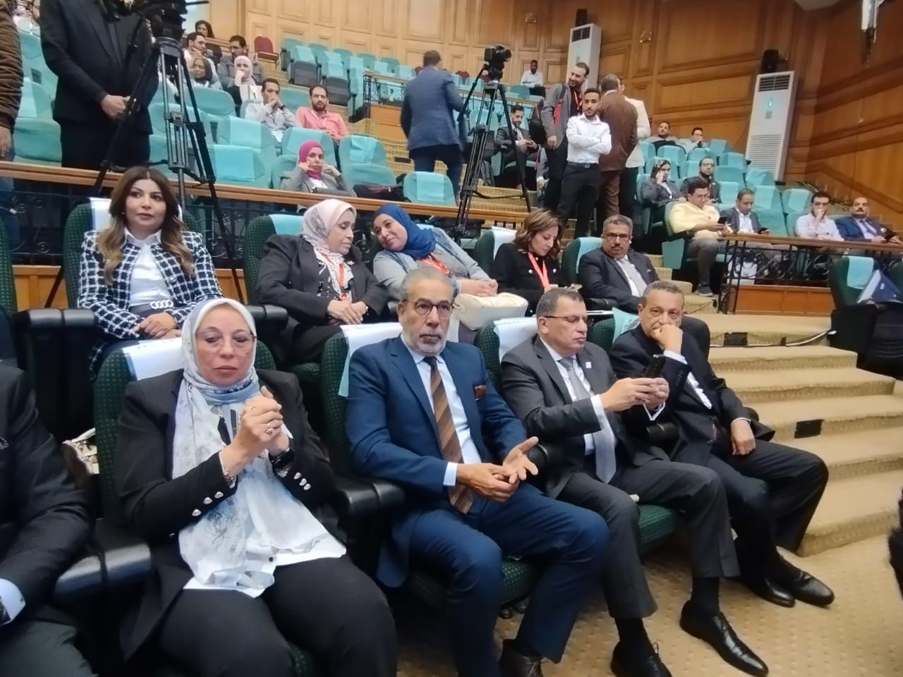 مؤتمر السكتة الدماغية: علاج جميع المصابين بالجلطة المخية على نفقة الدولة