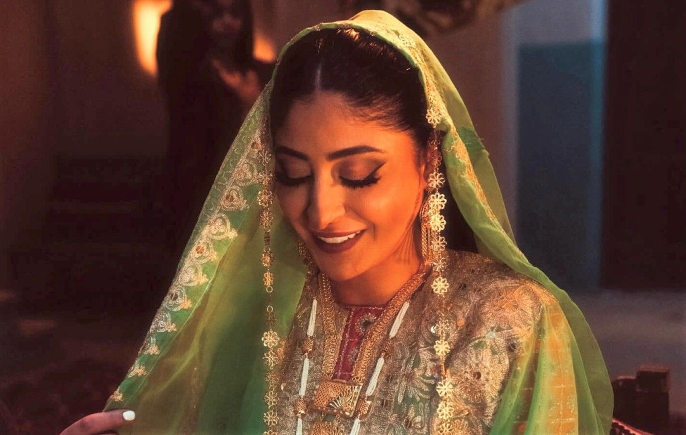 كيف وصفت شجون الهاجري عرض مسرحيتها صنع في الكويت كل شي بالبرد؟