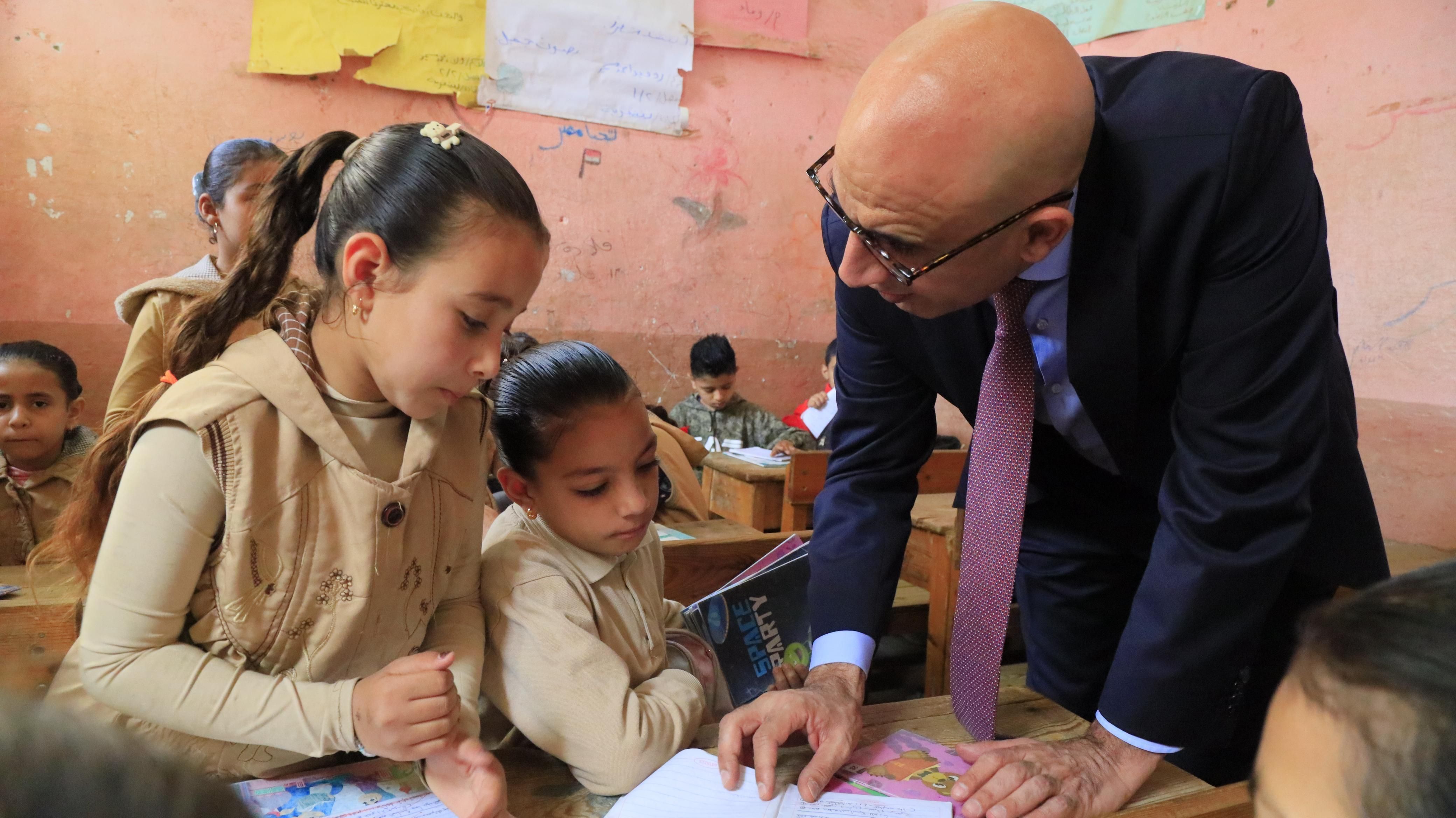 وزير التعليم خلال جولة بالمنوفية يشيد بانصباط الدراسة بمدارس إدارة الباجور