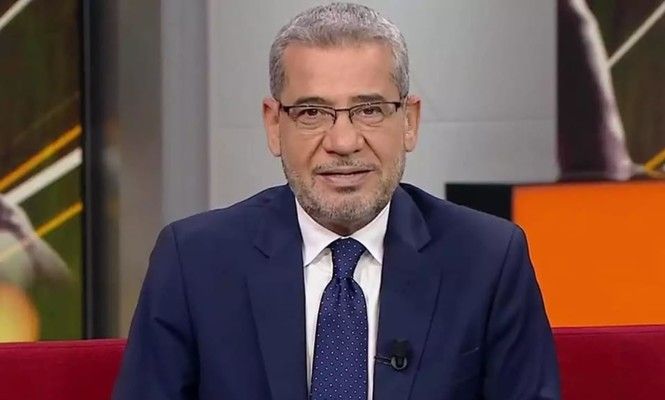 مصطفى الآغا يودع صدى الملاعب بعد 19 عاما