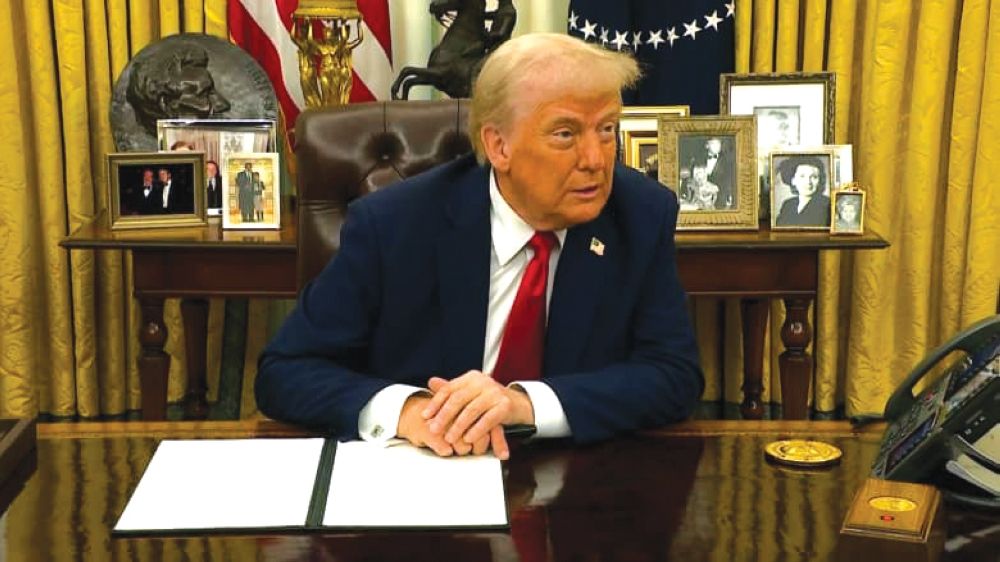 ترامب: أمريكا تجني مليارات الدولارات أسبوعيا بسبب الرسوم الجمركية