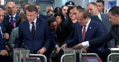 الرئيس السيسى ونظيره الفرنسى يستقلان المترو من محطة عدلى منصور