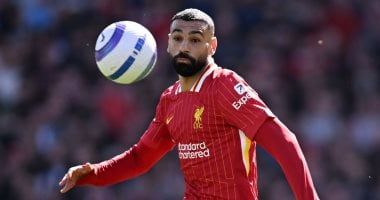 رئيس رابطة الكتاب في إنجلترا: محمد صلاح سيتوج بجائزة أفضل لاعب في البريميرليج