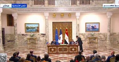 الرئيس السيسى ونظيره الفرنسى يوقعان الإعلان المشترك لترفيع العلاقات