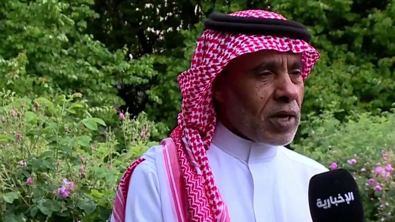 القرشي: ورد الطائف من أهم عوامل جذب السياحة للمحافظة .. فيديو
