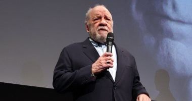 القصة الكاملة لـ اتهام بول شريدر بالاعتداء الجنسي على مساعدته السابقة