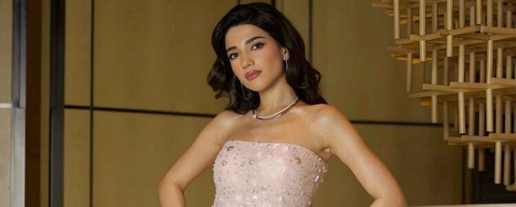 نارين بيوتي تحتفل بتوديع العزوبية بأجواء لطيفة للغاية