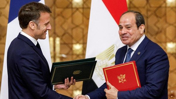 السيسي وماكرون يوقعان اتفاقيات استراتيجية