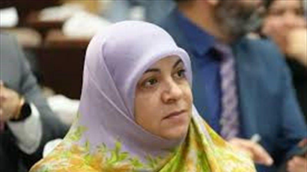 الفتلاوي تنفي "تصريحا ملفقا" ضد المعلمين المضربين