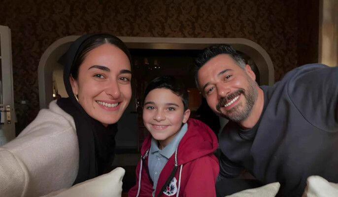 كواليس طريفة في آخر لقاء بين الطفل علي البيلي وأحمد السعدني وأمينة خليل أبطال "لام شمسية"