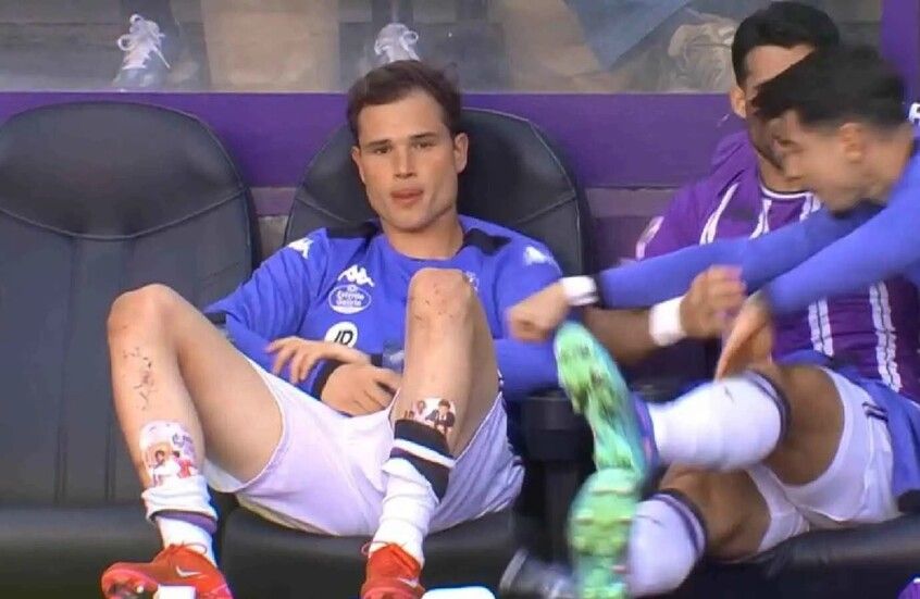 الامارات | شجار على دكة البدلاء يتسبب بمعاقبة لاعبين في نادٍ إسباني (فيديو)