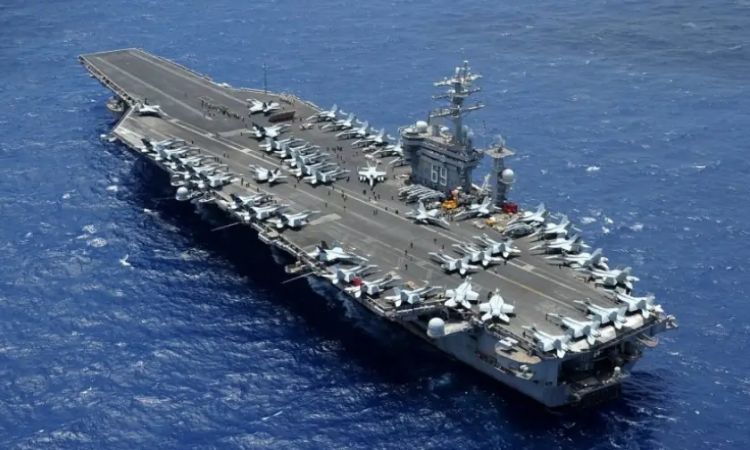 عاجل : غارات عنيفة على مواقع تابعة للحوثيين في مأرب "المواقع المستهدفة"