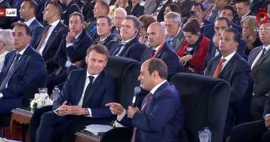 الرئيس السيسى: مصر نافذة مهمة للمنطقة العربية والأفريقية ولدينا طاقة عمل ضخمة