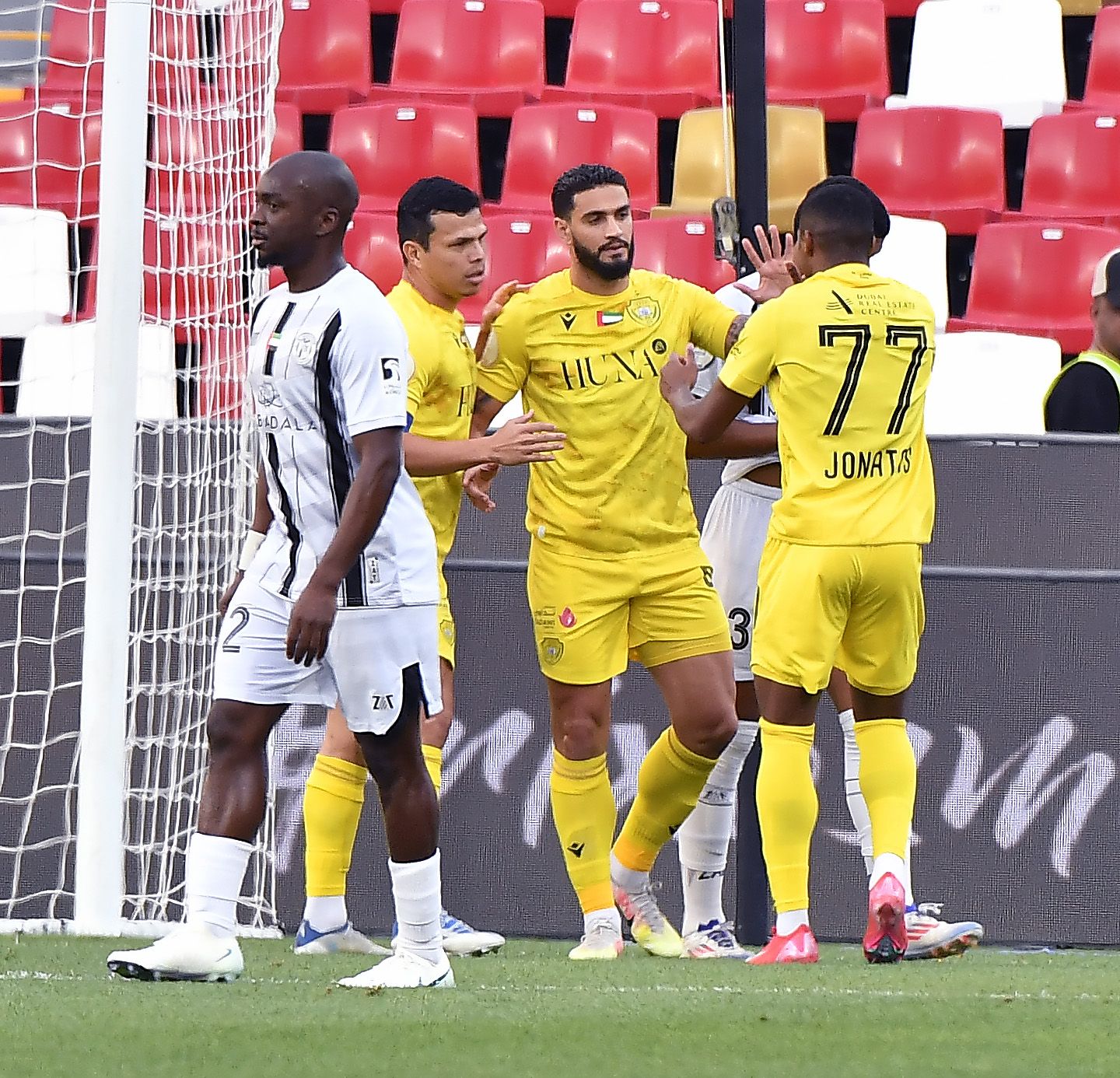 الامارات | الوصل يجرح كبرياء الجزيرة بخماسية