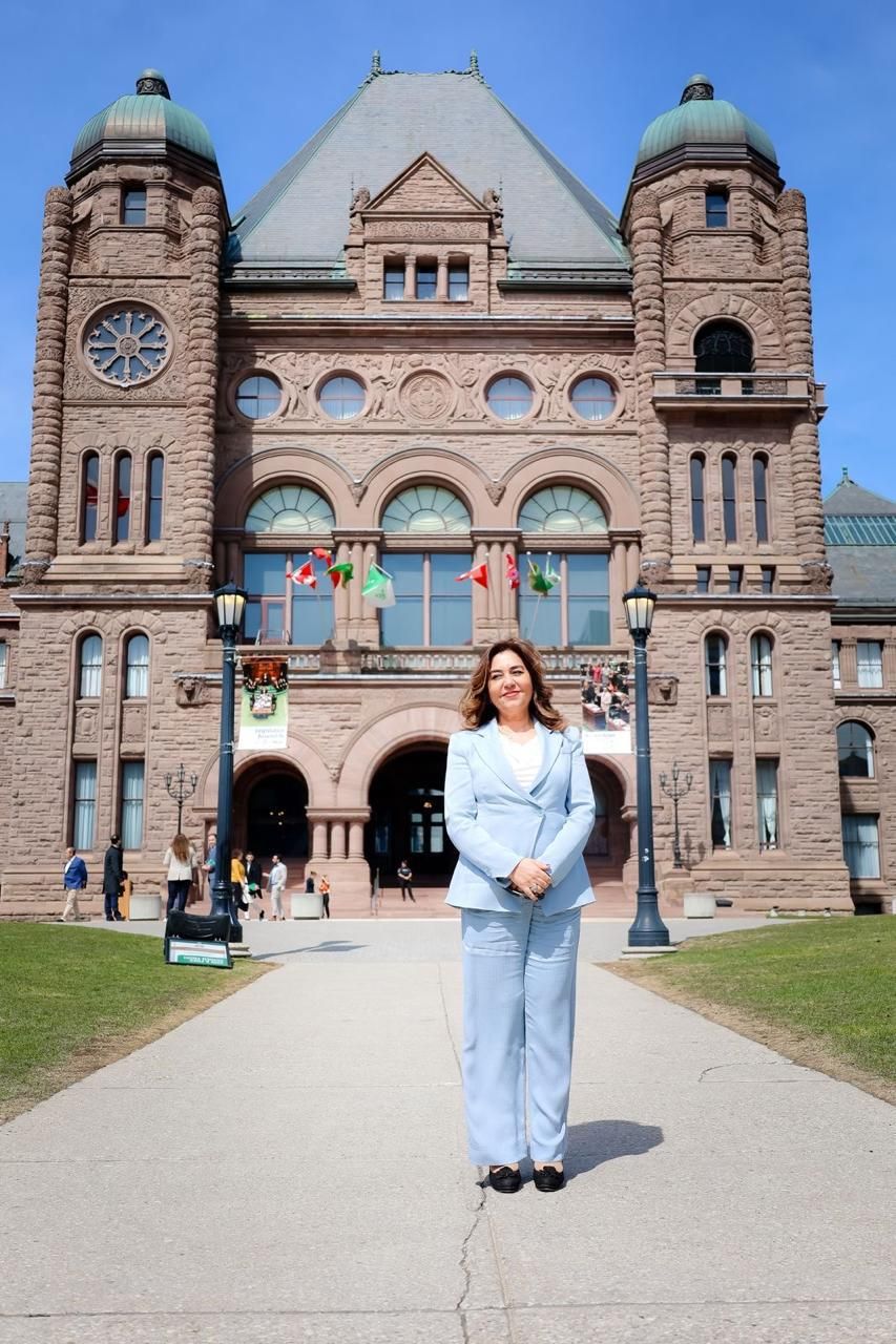 وزيرة التنمية المحلية تزور برلمان أونتاريو ومدرسة فيلوباتير المصرية بكندا