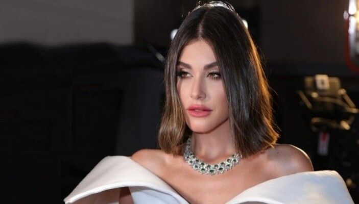 "عالطبيعة"..نور عريضة تبرز جمالها الطبيعي من دون مكياج