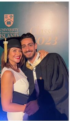 هيدي كرم تتصدر التريند بعد الظهور مع ابنها.. صور