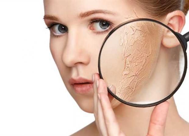 أسباب جفاف الجلد وعلاقته بالتغيرات المناخية.. كيف تحافظين على نضارة بشرتك؟