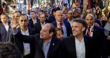 زيارات الزعماء تنعش السياحة.. تجول ماكرون بخان الخليلى يبرز إرث مصر الحضارى
