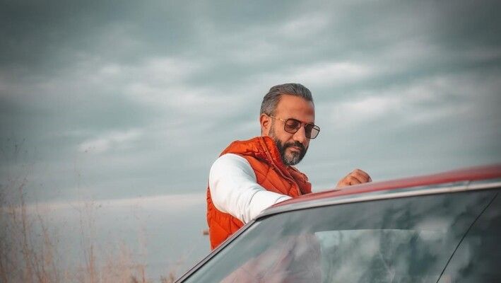 أحمد المنجد يتحدث عن صفات عاصي الحلاني وجديده