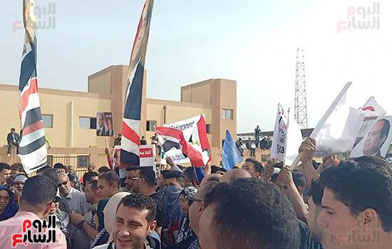 آلاف المصريين يعلنوها من العريش: لا لتهجير الفلسطينيين من غزة "فيديو وصور"