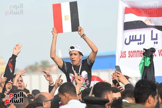 آلاف المصريين يعلنون من العريش رفض تهجير الفلسطينيين.. صور