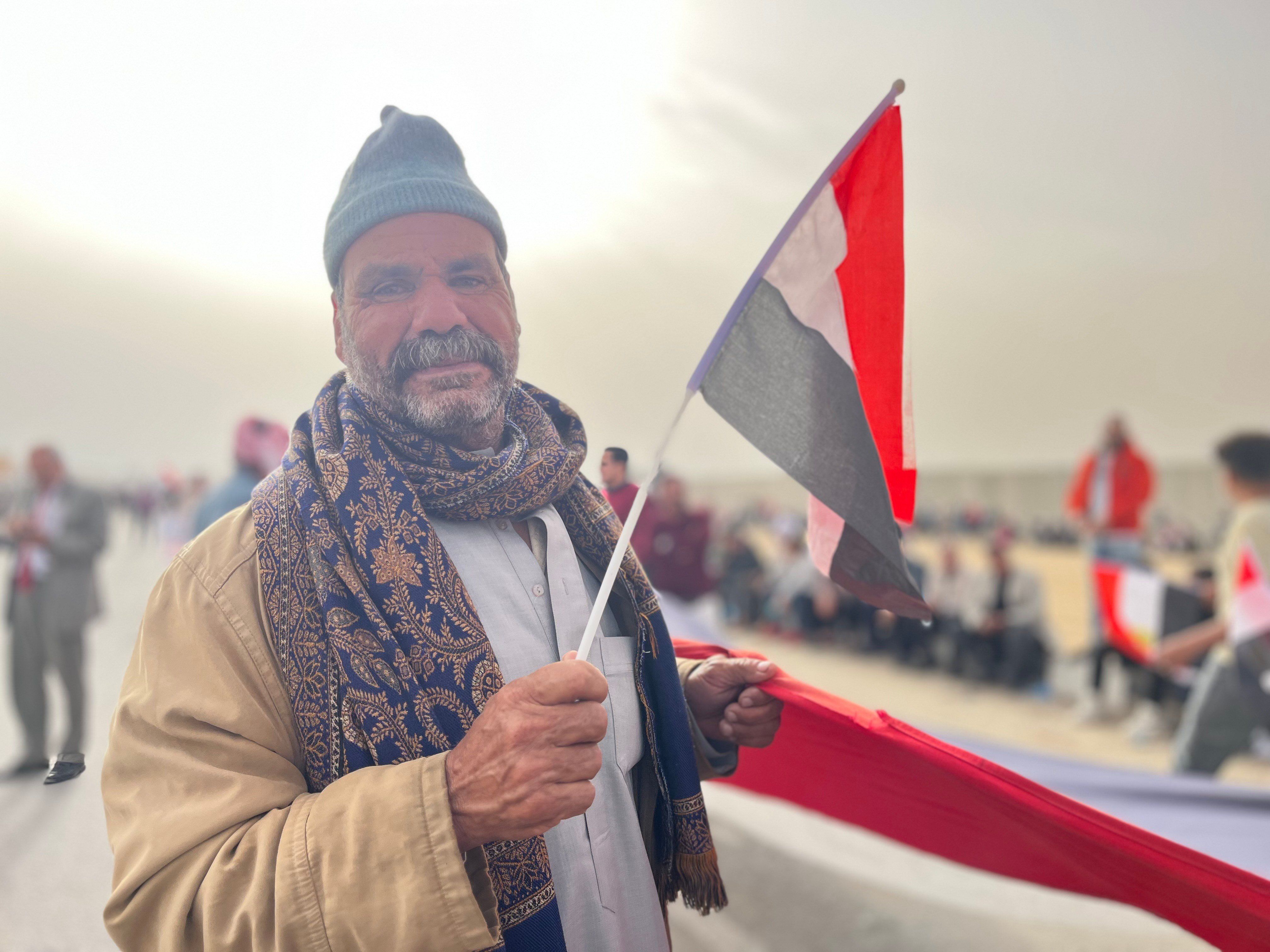 آلاف المصريين من العريش يعلنون رفضهم تهجير الفلسطينيين.. فيديو وصور