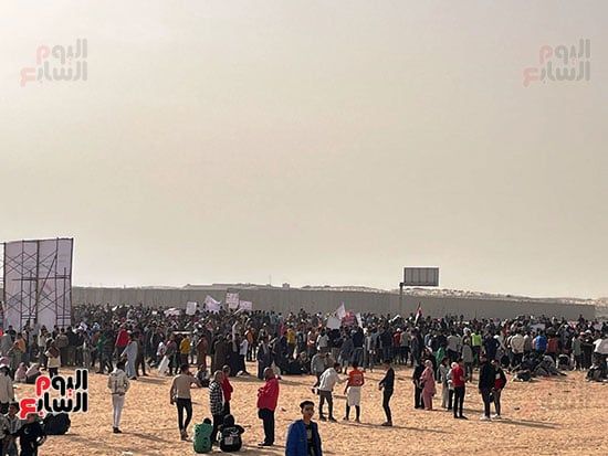 نواب وشيوخ شمال سيناء: المواطنون يجسدون رؤية القيادة الرافضة للتهجير.. صور