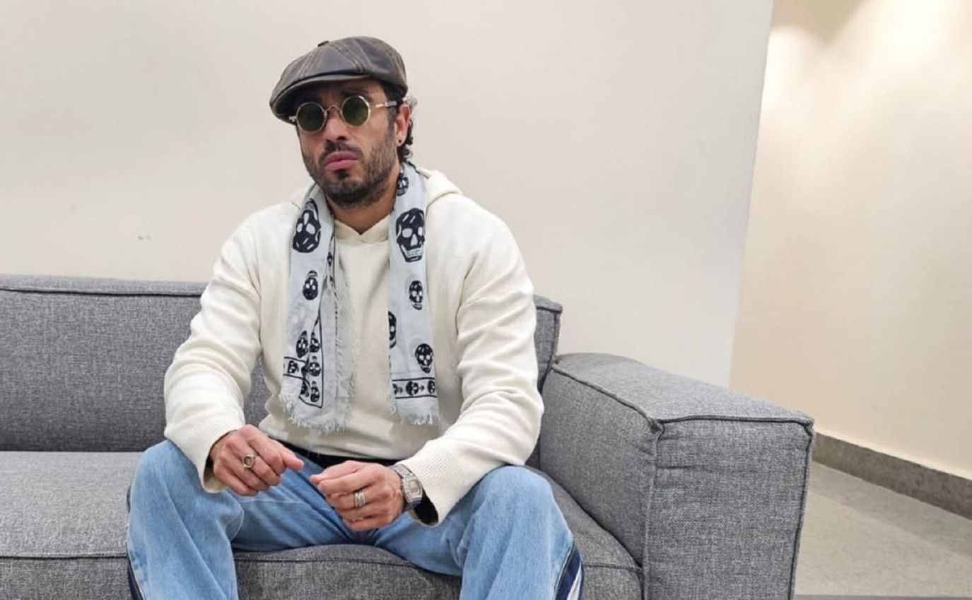 هل شعر هشام عاشور بالغيرة من نجاح نيللي كريم؟