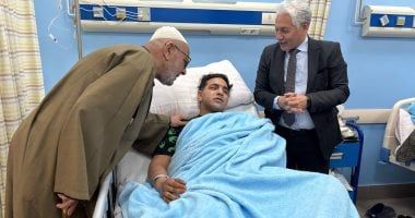 وزير العمل: صرف 100 ألف جنيه دعم مالى للعامل ضحية حادث "سيرك طنطا".. صور