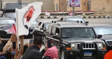 لحظة وصول الرئيس السيسى ونظيره الفرنسى مستشفى العريش.. صور