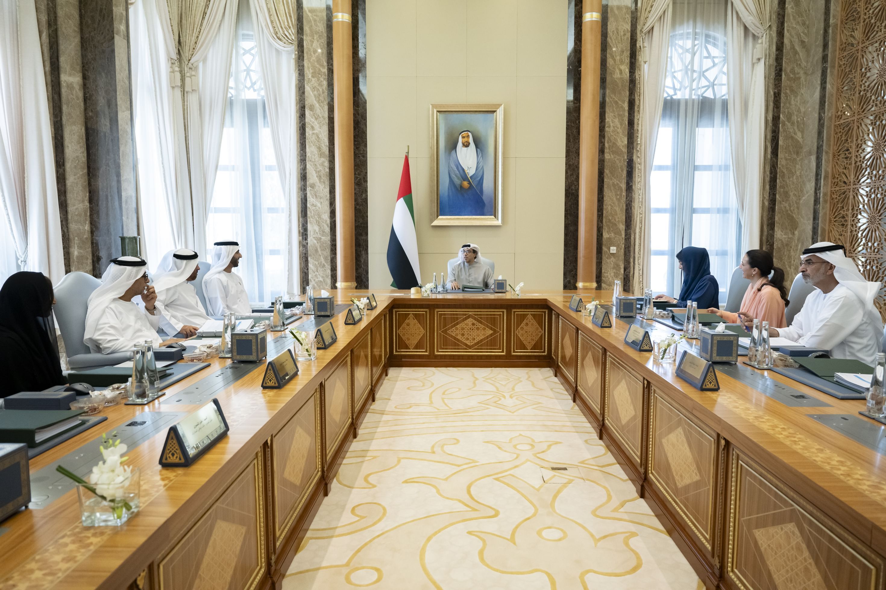 الامارات | منصور بن زايد يترأس اجتماع مجلس إدارة صندوق أبوظبي للتنمية