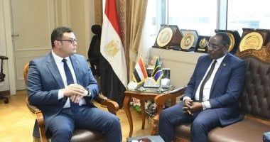 وزير الإسكان يستقبل السفير التنزانى لبحث تعزيز فرص ومجالات التعاون