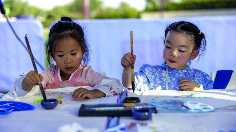 الامارات | «المهرجان في الحديقة».. فعاليات فنية وثقافية تحتفي بـ «عام المجتمع»