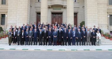 رئيس جامعة حلوان يشارك بملتقى الجامعات المصرية الفرنسية بحضور الرئيس الفرنسى