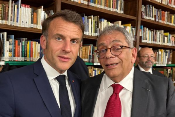 يسري نصر الله يروي تفاصيل لقائه بالرئيس الفرنسي إيمانويل ماكرون في القاهرة