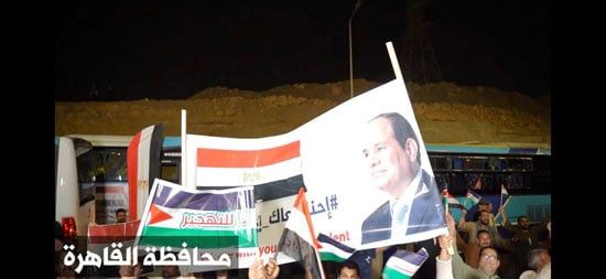 آلاف المواطنين بمحافظة القاهرة يحتشدون بطريق السويس رفضًا لتهجير الفلسطينيين