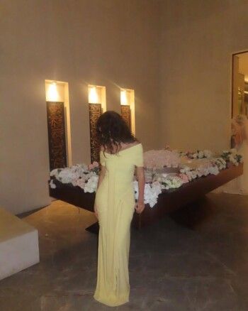 هكذا أطلت شقيقتا نارين بيوتي في حفل توديع العزوبية