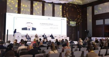 جلسة نقاشية حول تعزيز قدرات البحث العلمي بملتقى الجامعات المصرية الفرنسية