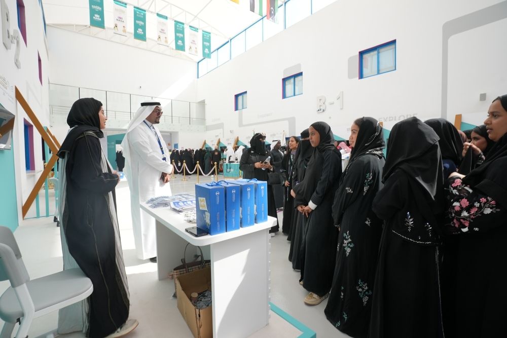 "ملتقى الأمن والسلامة".. طلاب جدة يتعرّفون على المعلومات الأرصادية