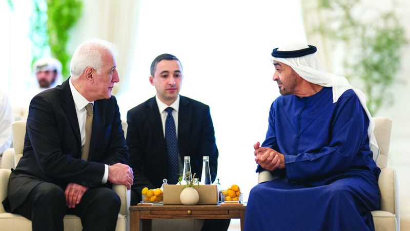 الامارات | رئيس الدولة: الإمارات تدعم كل ما يعزز الأمن والسلام في المنطقة والعالم