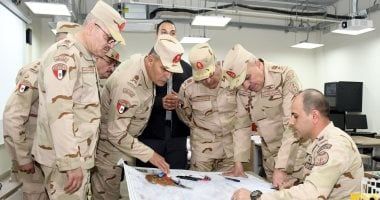 الفريق أحمد خليفة يتفقد الأكاديمية العسكرية للدراسات العليا بالقيادة الاستراتيجية